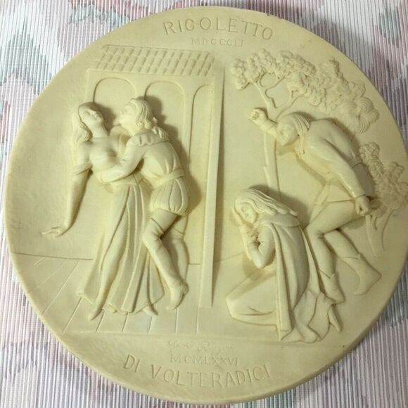 VTG Rigoletto La Scala Italian Grand Opera Music Theater Relief Sculpted Plate - Picture 1 of 11
